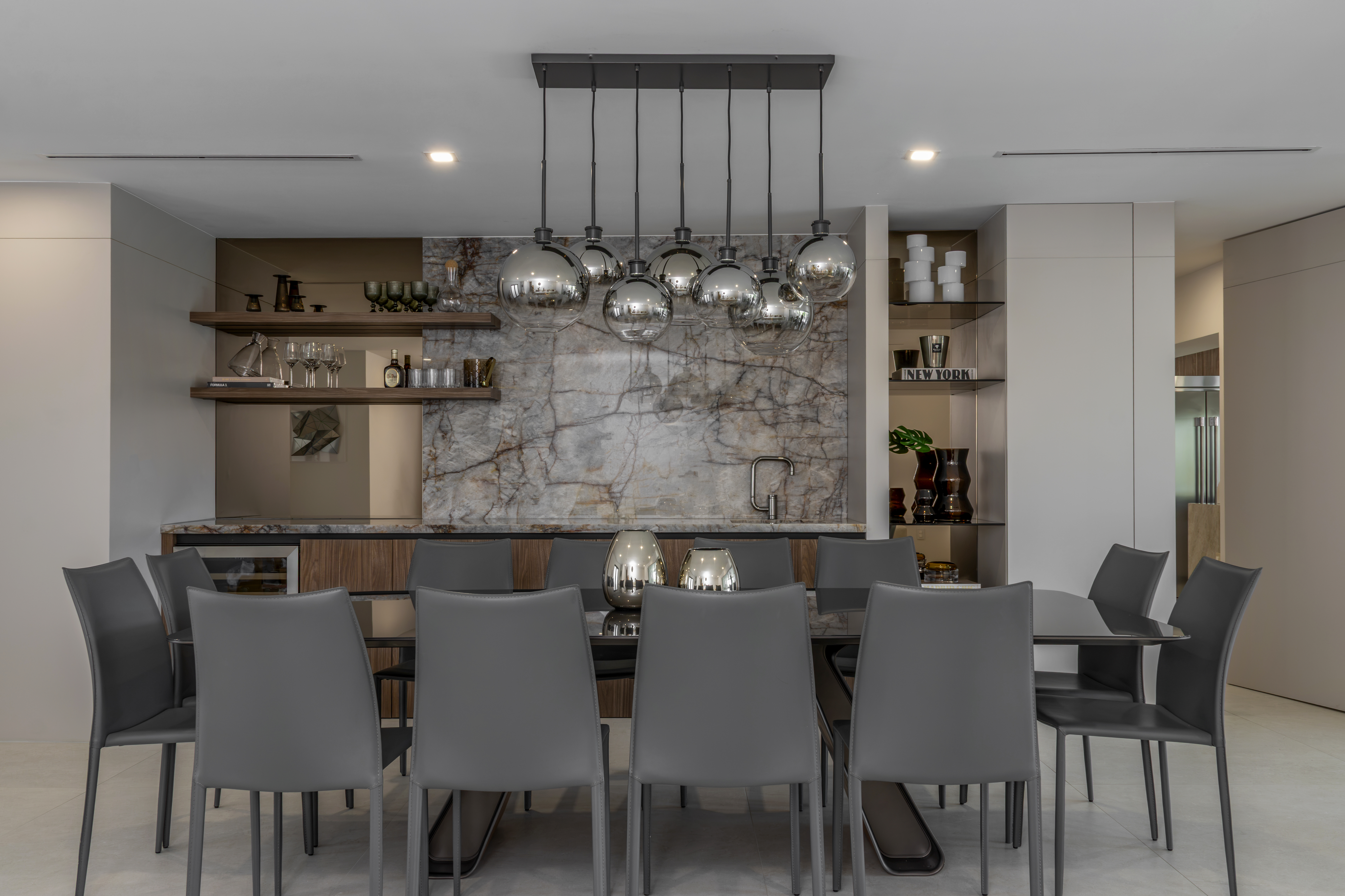SL 19529 Dining Room