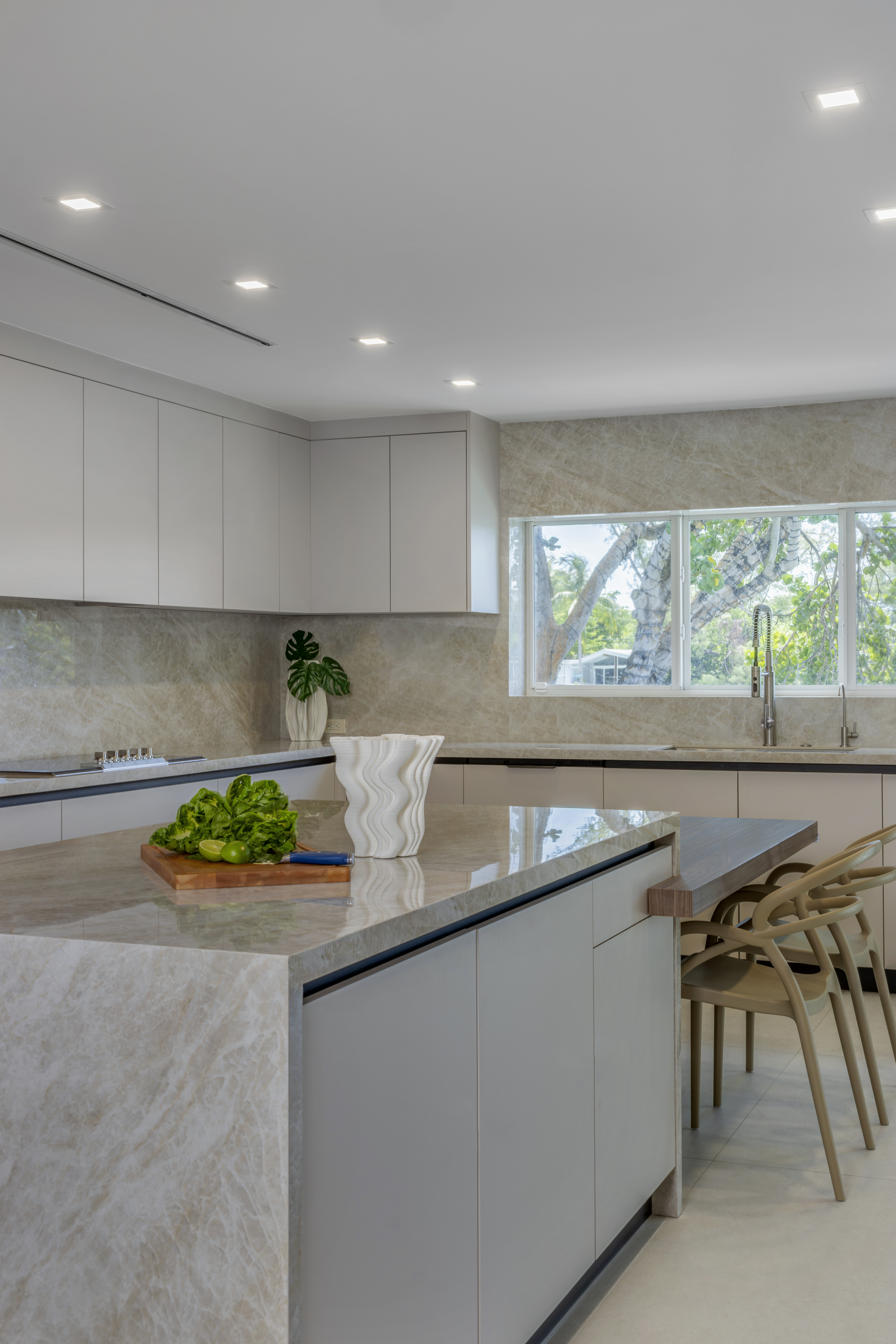 Kitchen island seating