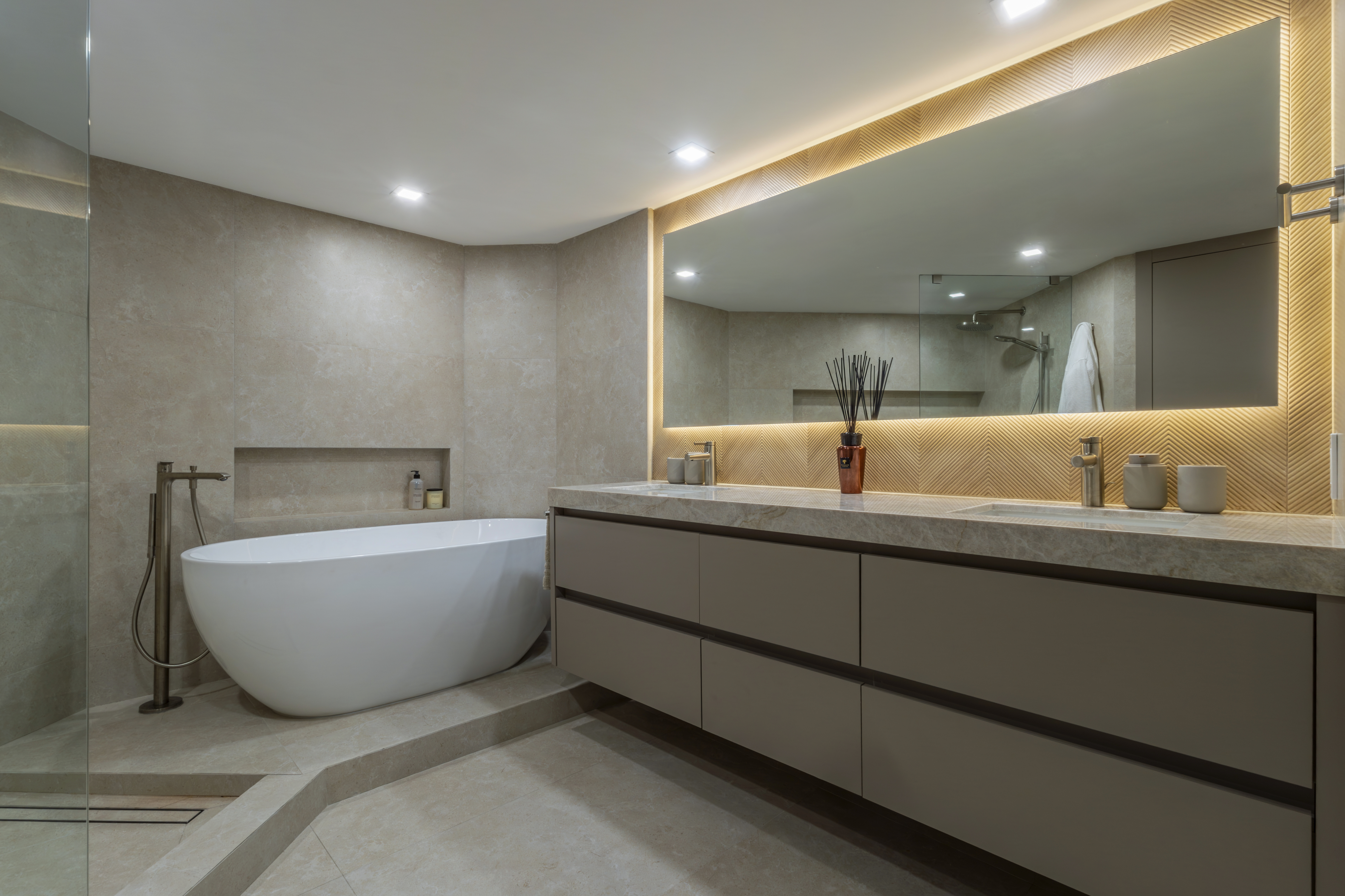 TP 1208 Master Bathroom