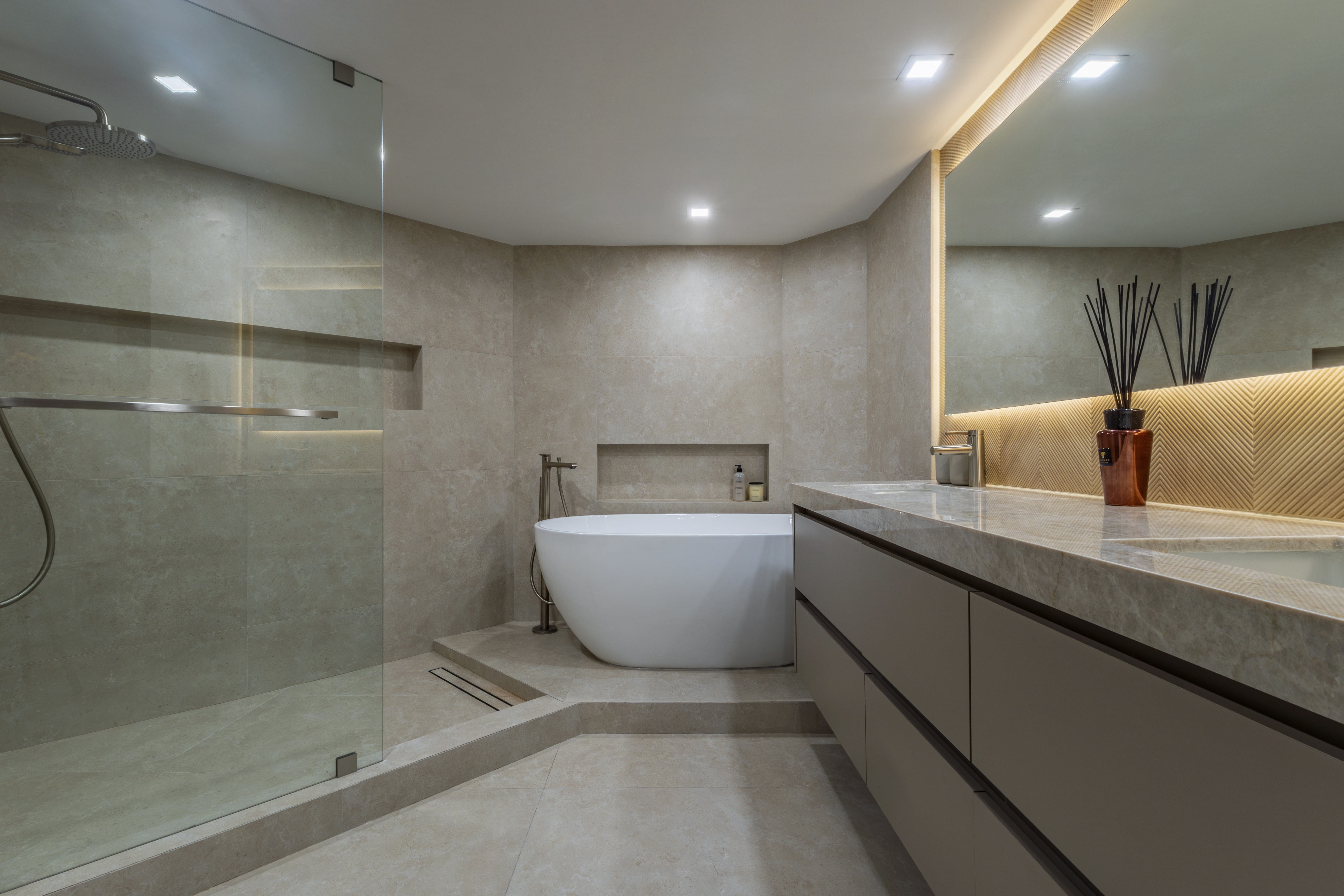 TP 1208 — Master Bathroom